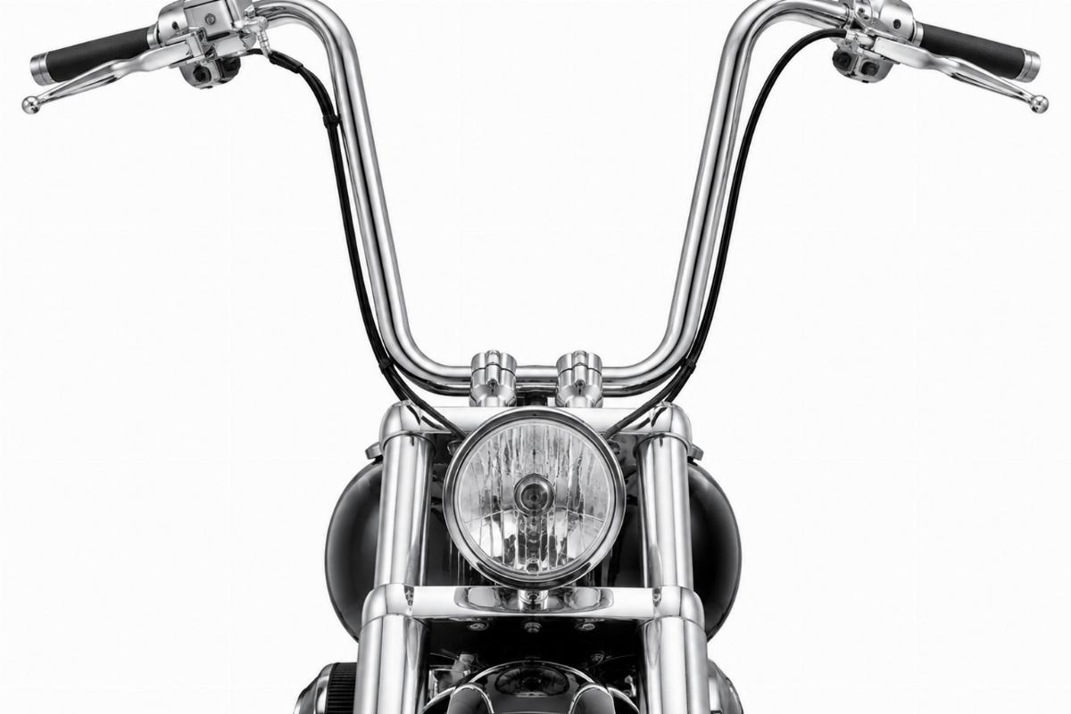 Chrome plated 16 inch rise ape hanger handlebars for big twin front view